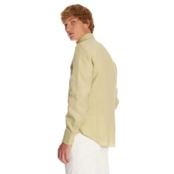 CAMICIA IN LINO VERDE CHIARO Con bottoni in madreperla
