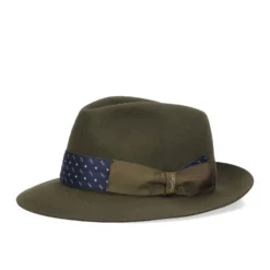 CAPPELLO MODELLO EUGENIO IN FELTRO VERDE SCURO Con dettagli in seta blu scuro