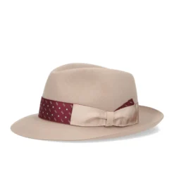 CAPPELLO MODELLO EUGENIO IN FELTRO BEIGE Con dettagli in seta bordeaux