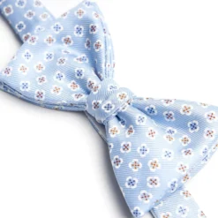 PAPILLON ANNODATO IN SETA AZZURRA Microfantasia fiore
