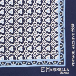 POCHETTE DA TASCHINO IN SETA STAMPATA A MANO BLU SCURO Fantasia archivio 1958