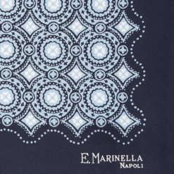 POCHETTE DA TASCHINO IN SETA STAMPATA A MANO BLU SCURO Macrofantasia fiore
