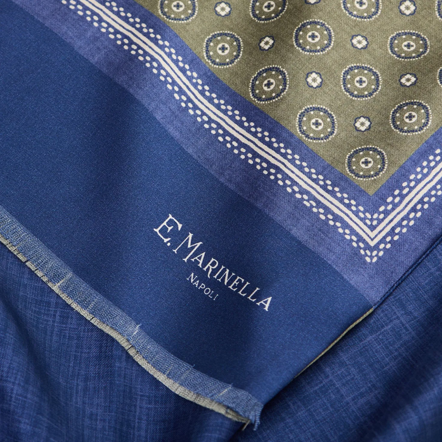 SCIARPA TUBOLARE VERDE IN SETA TWILL Classic daisy