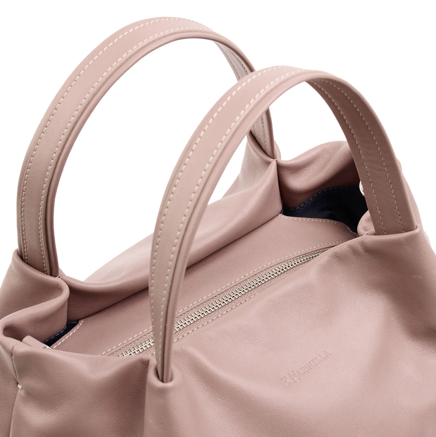 SOFT BAG ROSAIn pelle liscia