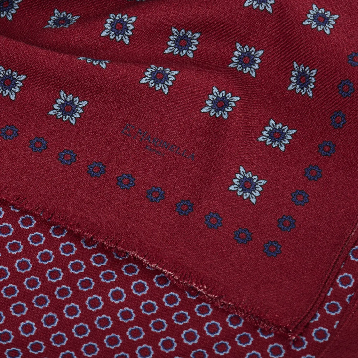 STOLA BORDEAUX IN LANA Decorazioni floreali