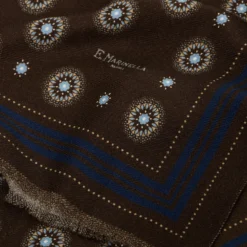 STOLA DARK BROWN IN LANA Decorazioni floreali