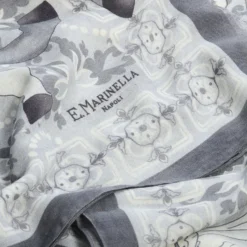 STOLA GRIGIA IN CASHMERE Collezione elefanti